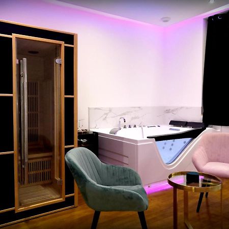 Le Venus - Appartement Spa Privatif Balneo Sauna Dijon Buitenkant foto